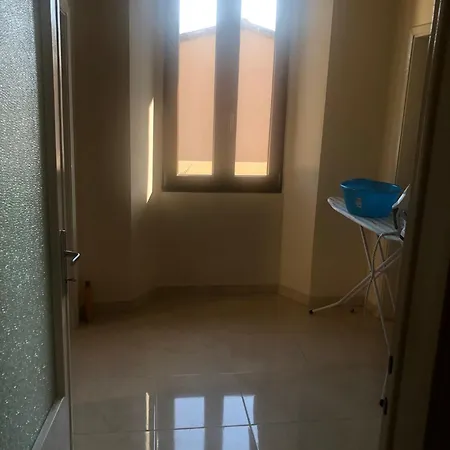 Δωμάτια σε οικογενειακή κατοικία Stanca Incantevole A *